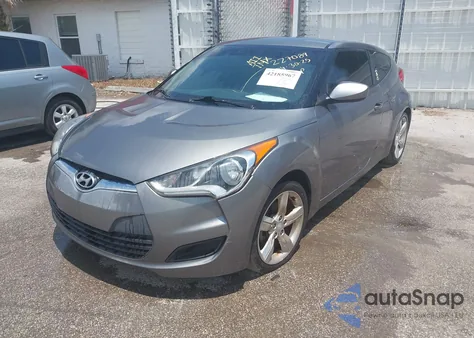 2015 Hyundai Veloster из США, поврежденный, VIN KMHTC6AD5FU227089